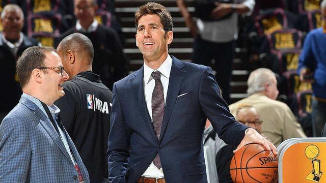 随即引发 随即引发